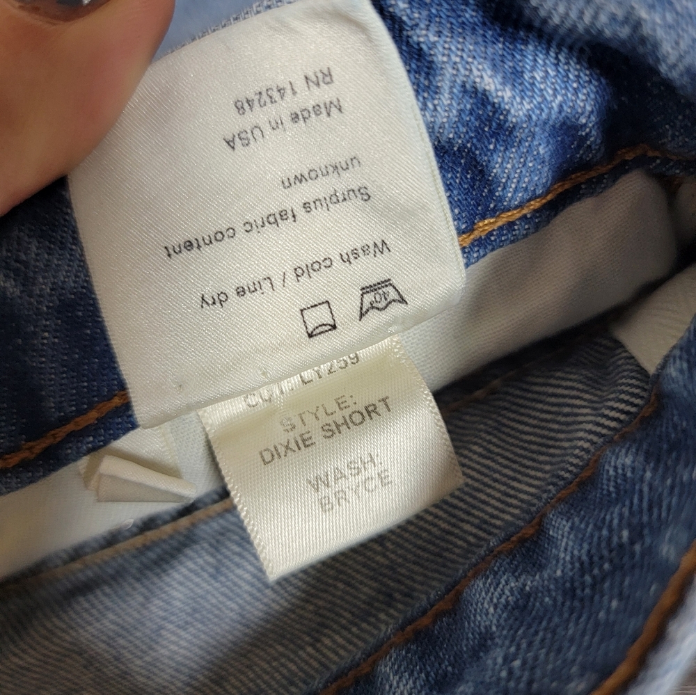 NWT Reformation Dixie jean shorts medium button fly - Picture 6 of 7